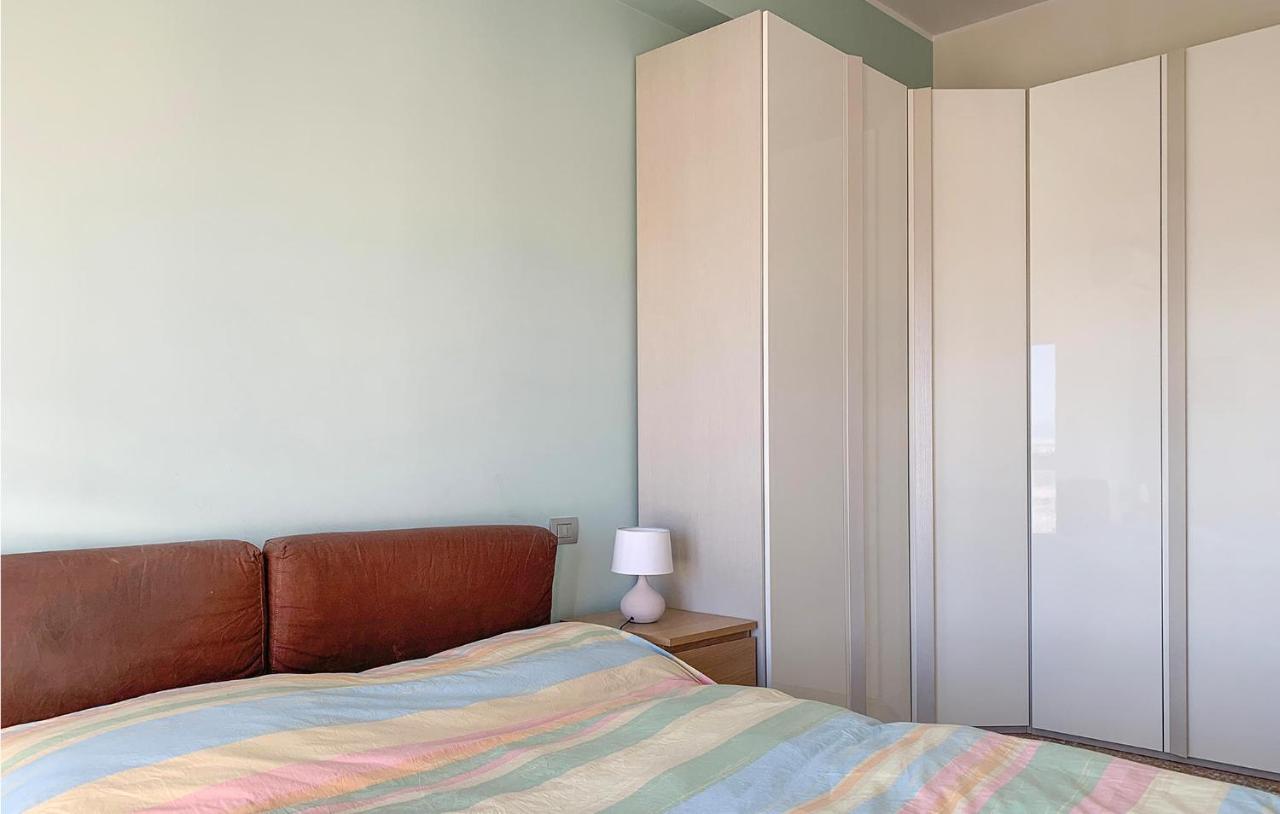 Stunning In With 1 Bedrooms And Wifi Apartamento
