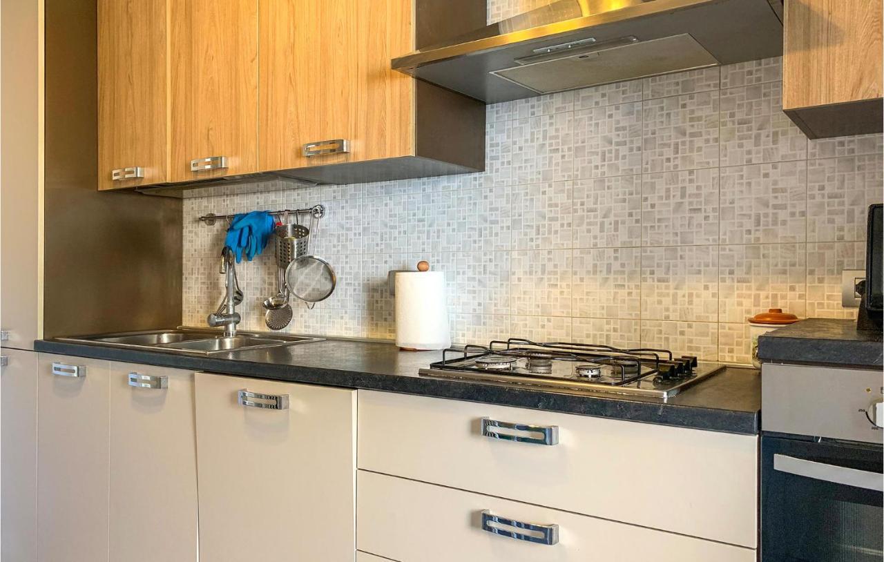 Stunning In With 1 Bedrooms And Wifi Roma