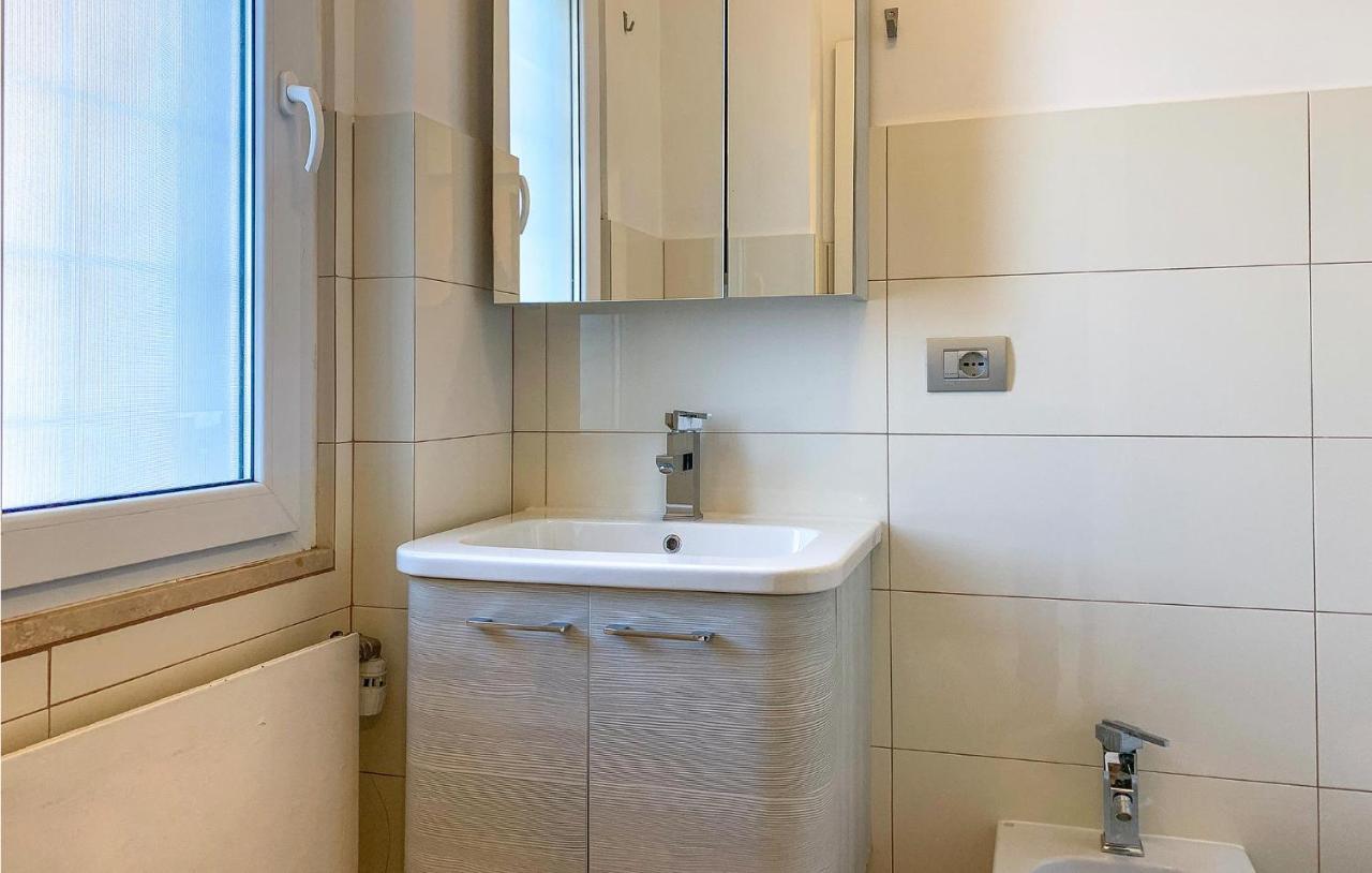 Stunning In With 1 Bedrooms And Wifi Roma